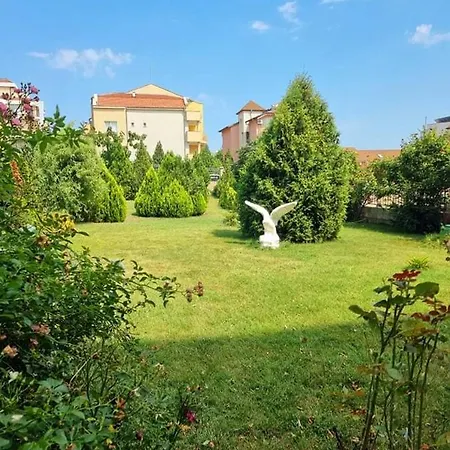 Апартамент Family Apartament